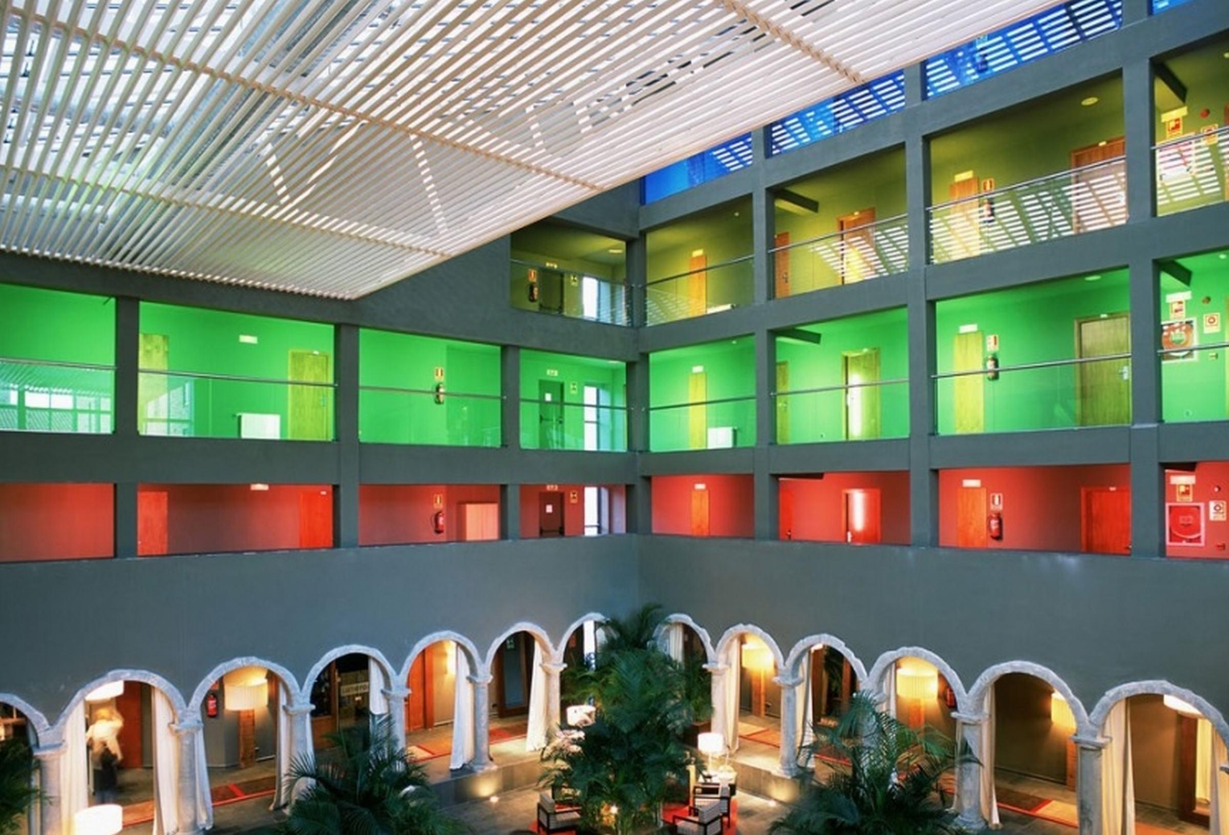 Parador De Сео-де-Уржель Экстерьер фото